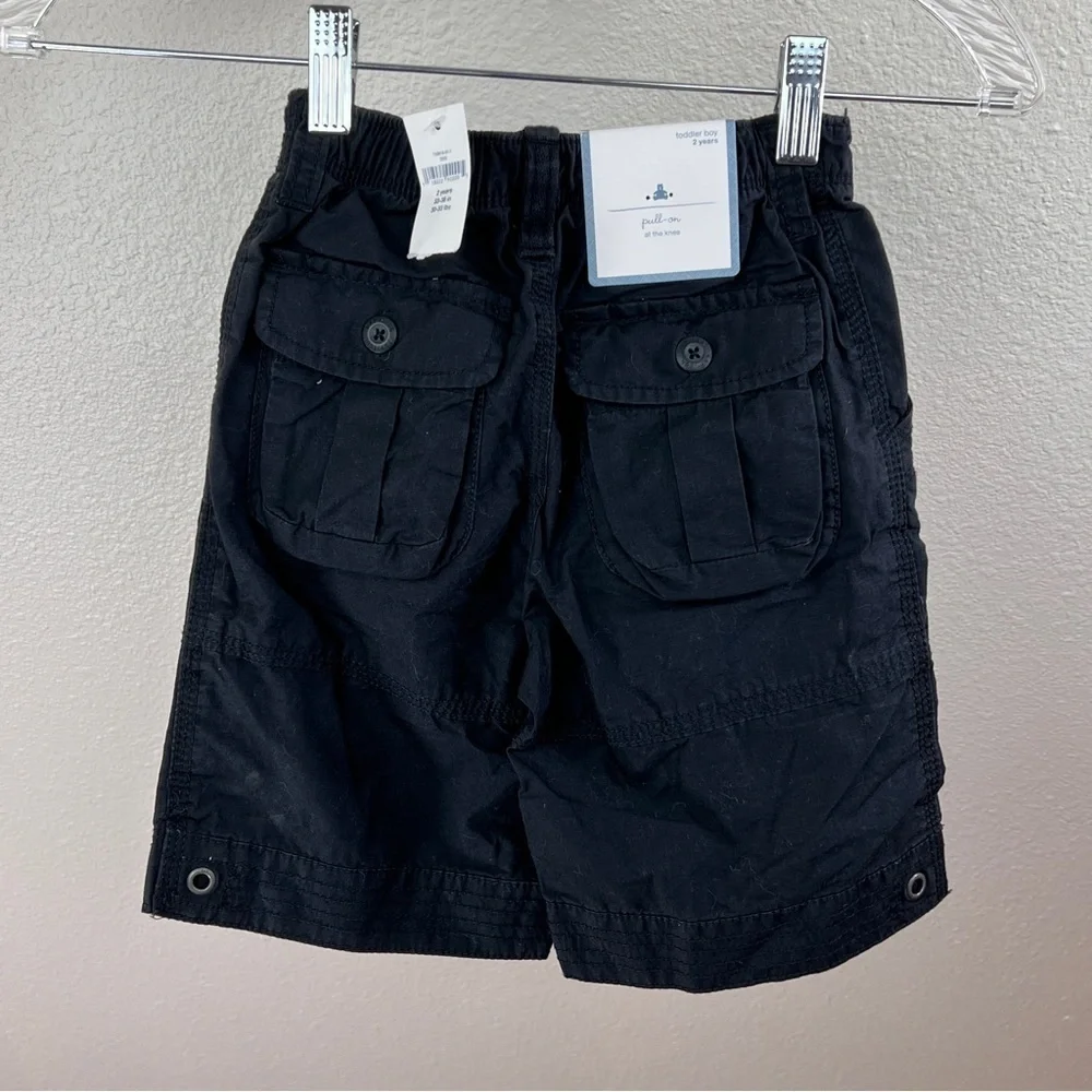 BABY GAP Toddler Boy cargo shorts. NWT. Size 2years. Elastic Waist w/ tie